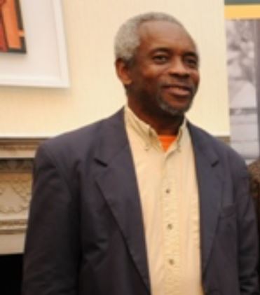 Dr. Tim C.P. Tavares